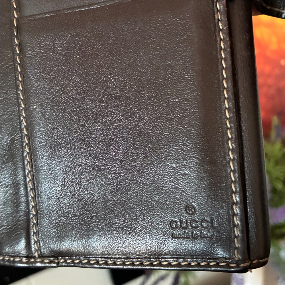 Vintage Gucci Heart Wallet - Picture 7 of 15